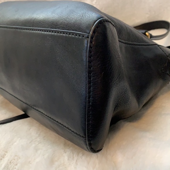 Marc Jacobs MBMJ black leather zippered crossbody purse handbag - Picture 6 of 12